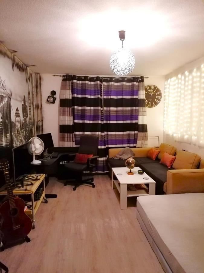Trendy Cool And Cozy Big In A Area 12 Min Near From The Center Hospedagem domiciliar Berlim